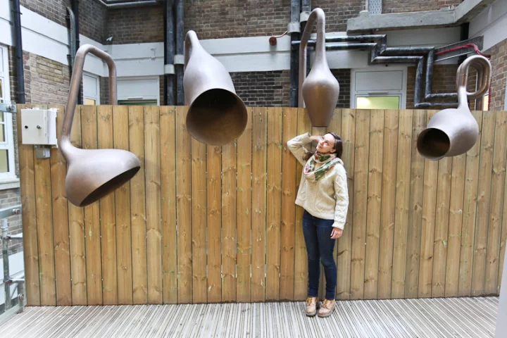 Lullabies are heard either through special “listening pipes” located near the hospital canteen, or by tuning into an internal radio station