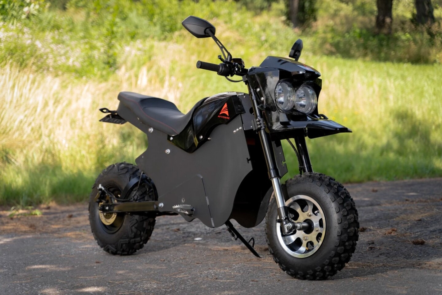 The Avennire Combat ebike has a 5-kW motor that enables it to go as fast as 37 mph