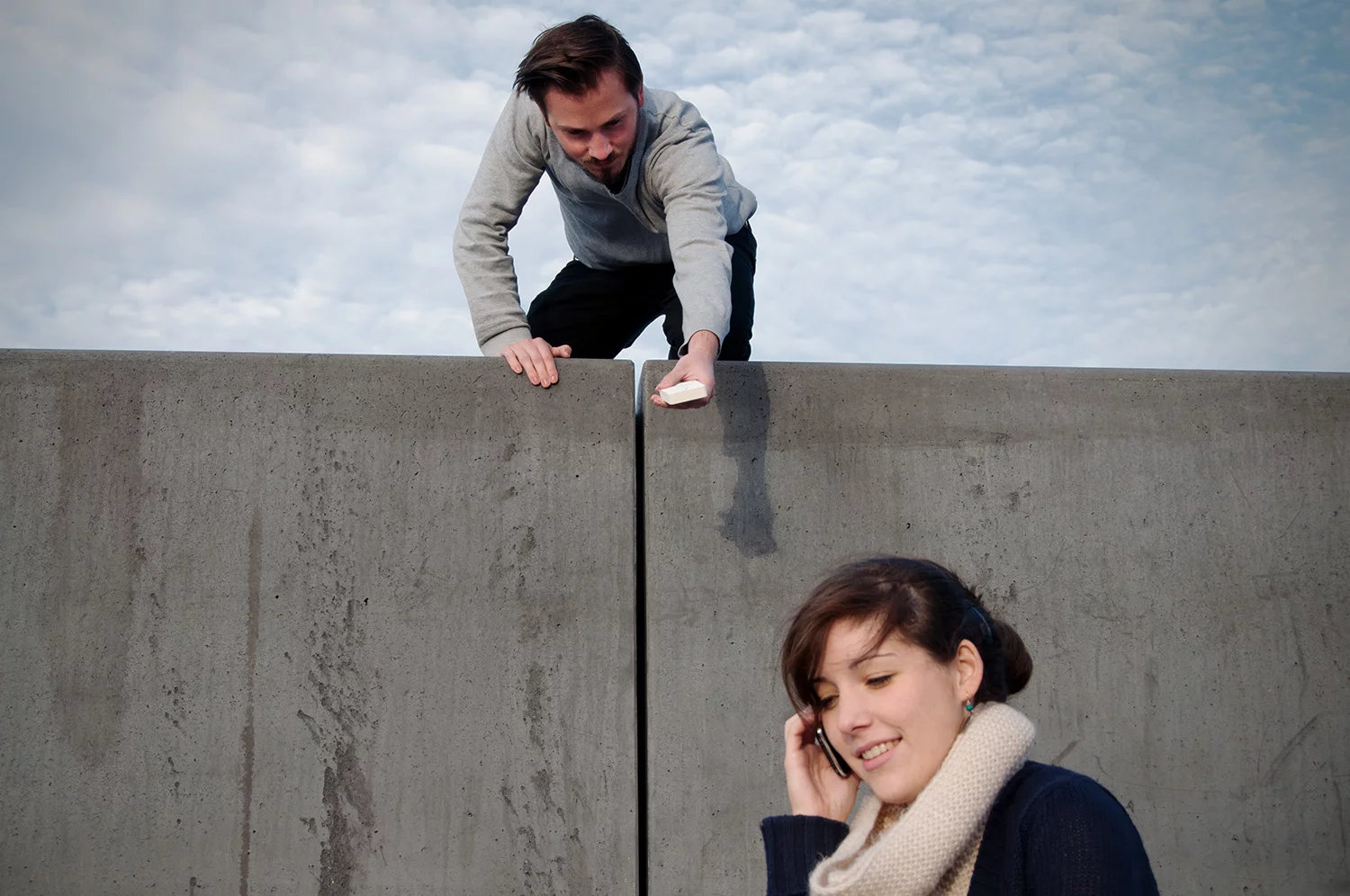 Using the harvester involves simply holding it up to anything with an electromagnetic field - a cell phone, a coffee maker, a commuter train, etc