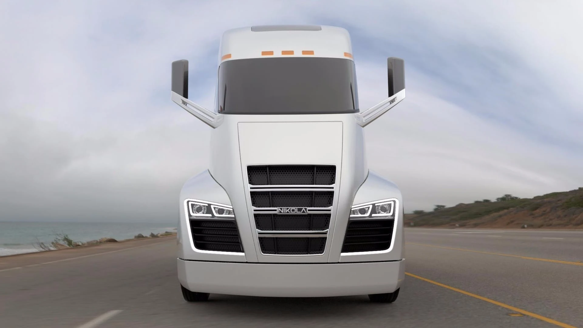 The Nikola Semi has changed powertrain: it'll now draw on a hydrogen fuel-cell