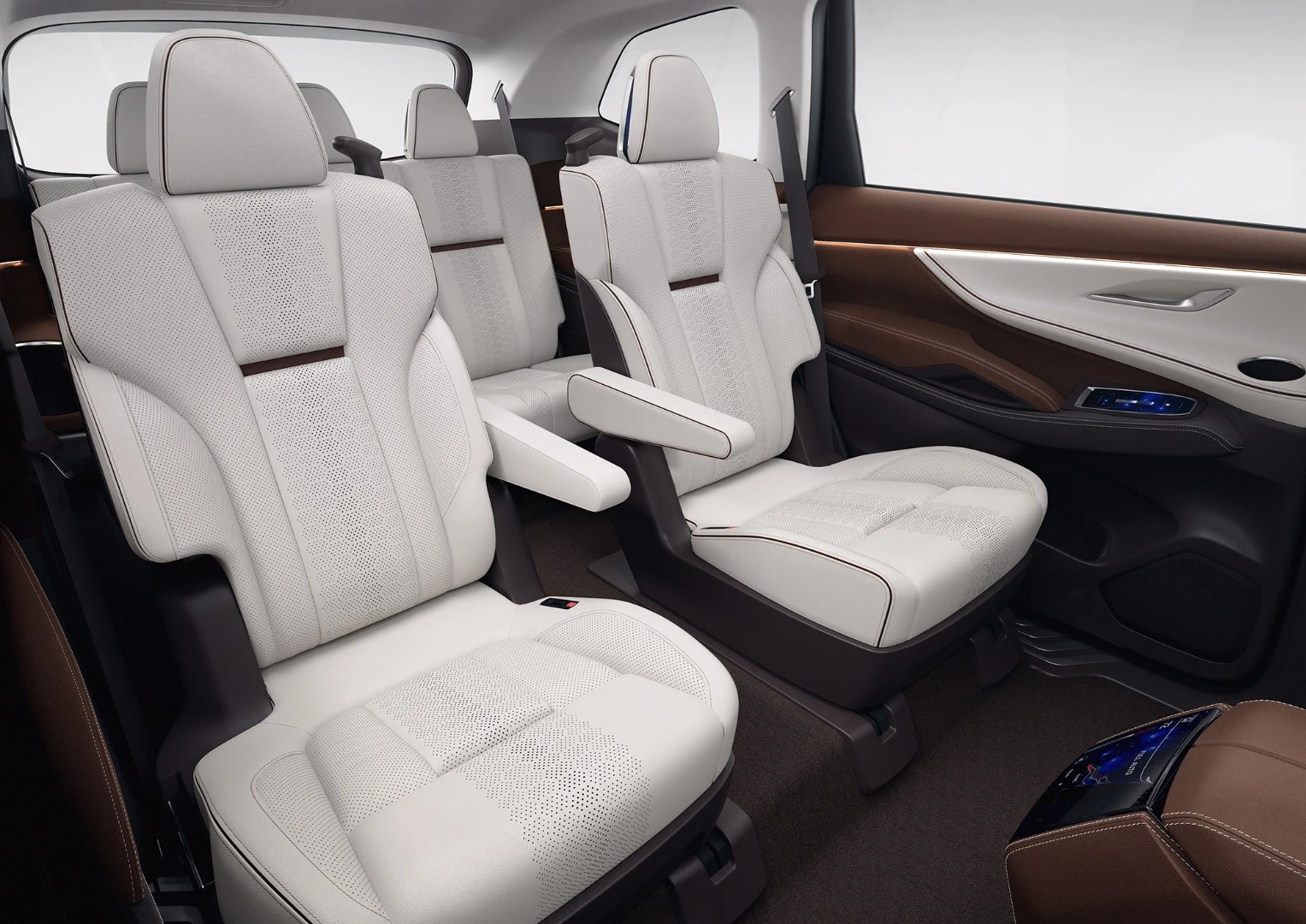 Back-seat passengers are well catered to in the Ascent
