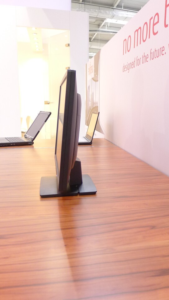 Look - no wires: the Fujitsu wireless monitor on display at CeBIT 2011
