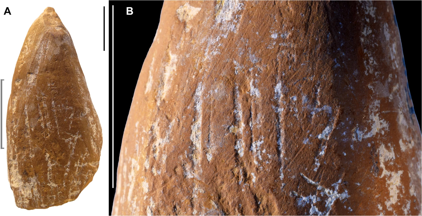 Ochre fragment ZSKV-06