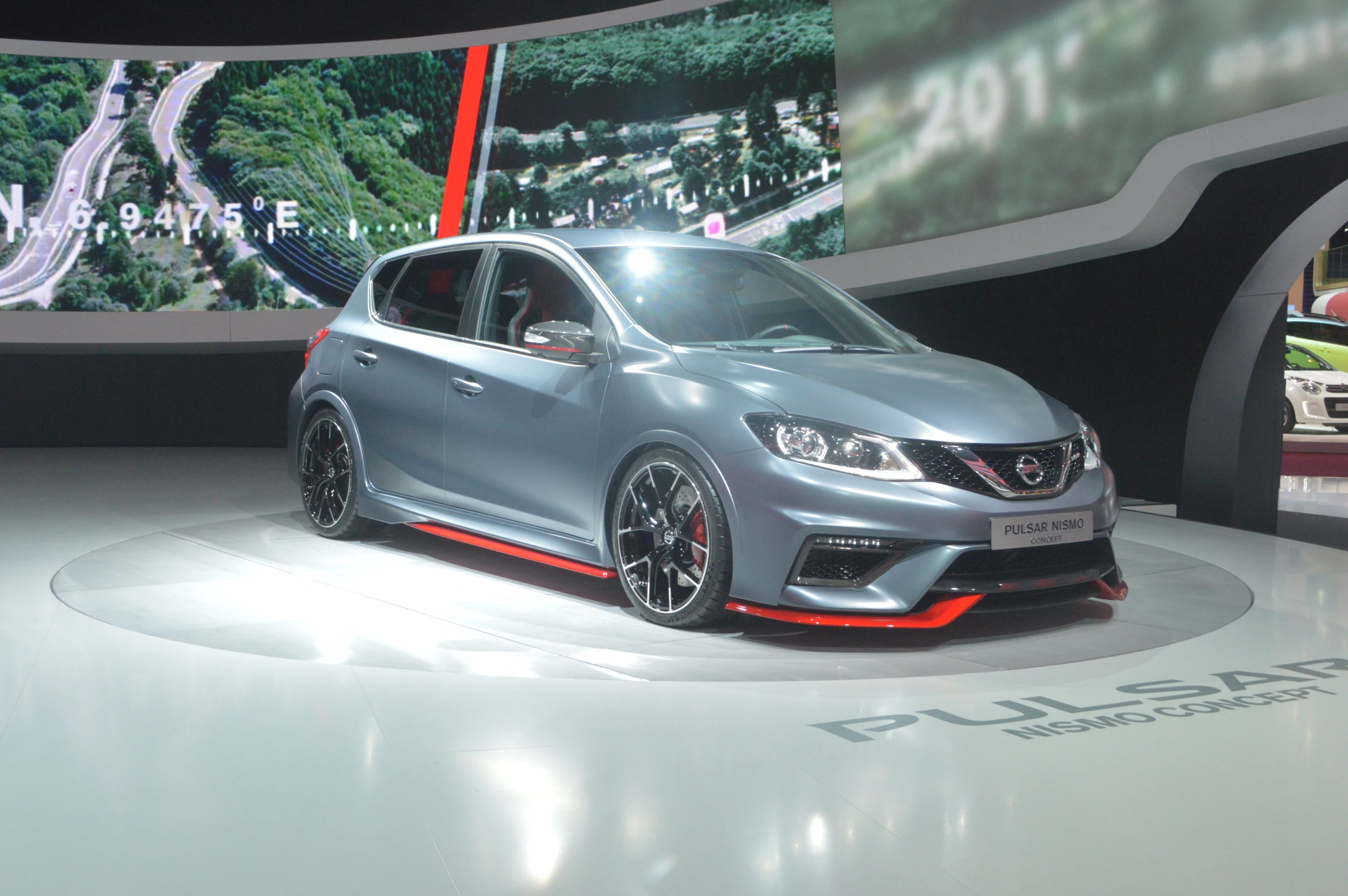 The Pulsar Nismo has undergone a similar treatment to the Nissan Juke (Photo: C.C. Weiss/Gizmag)