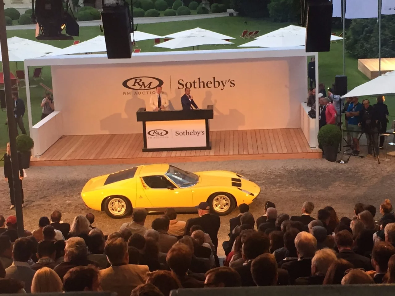This 1971 Lamborghini Miura P400 S by Bertone sold for €1,019,200 ($1,122,129) at RM-Sotheby's Villa Erba sale on May 23, 2015.