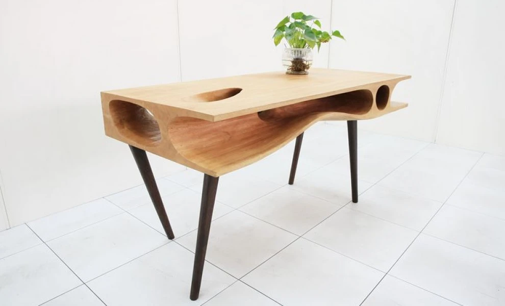 CATable by Ruan Hao, a man whose cat probably sits him down for bi-weekly performance reviews