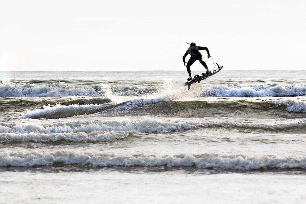 The Mako Slingshot powered surfboard takes off
