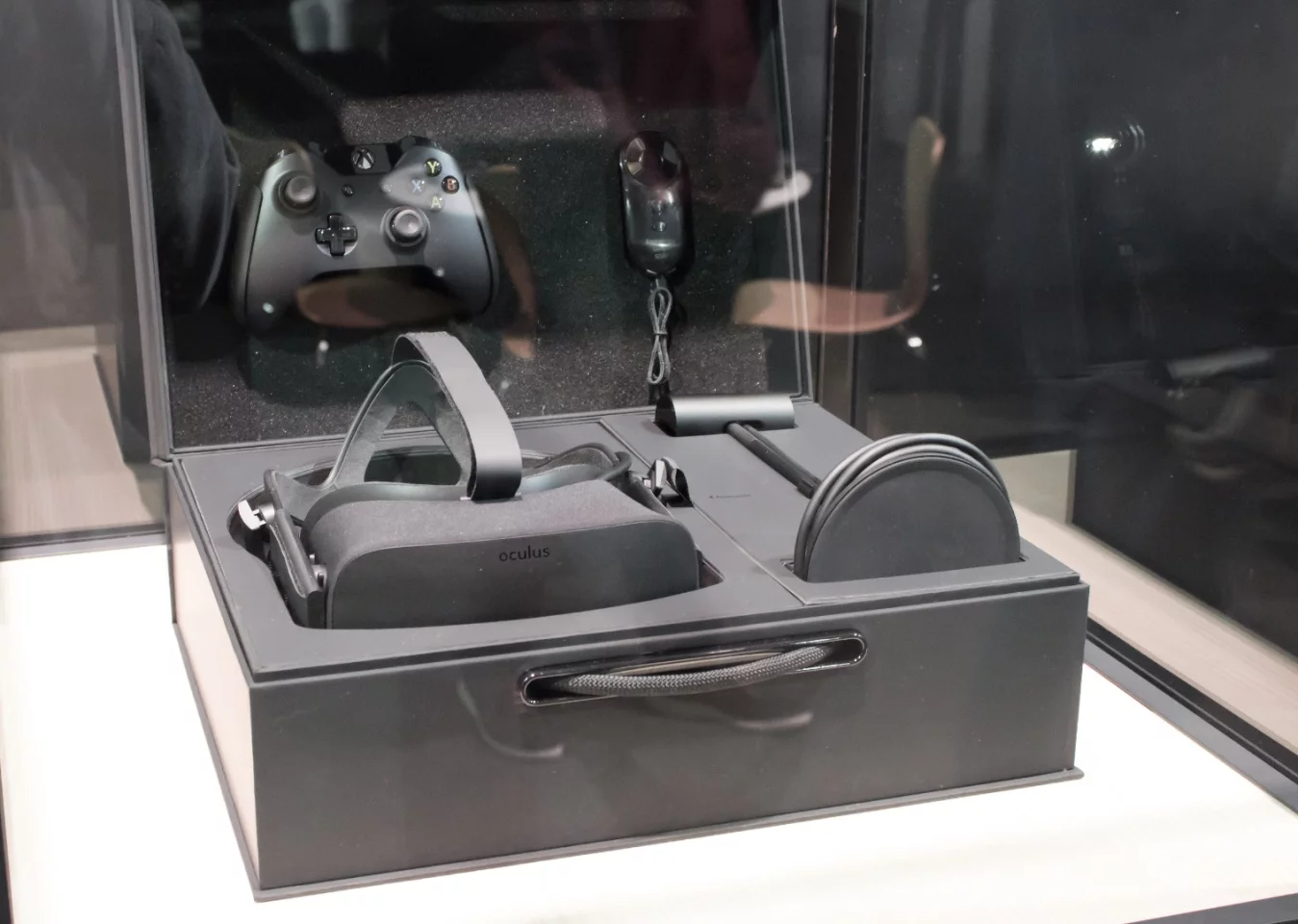 Oculus Rift (perhaps not final) retail packaging