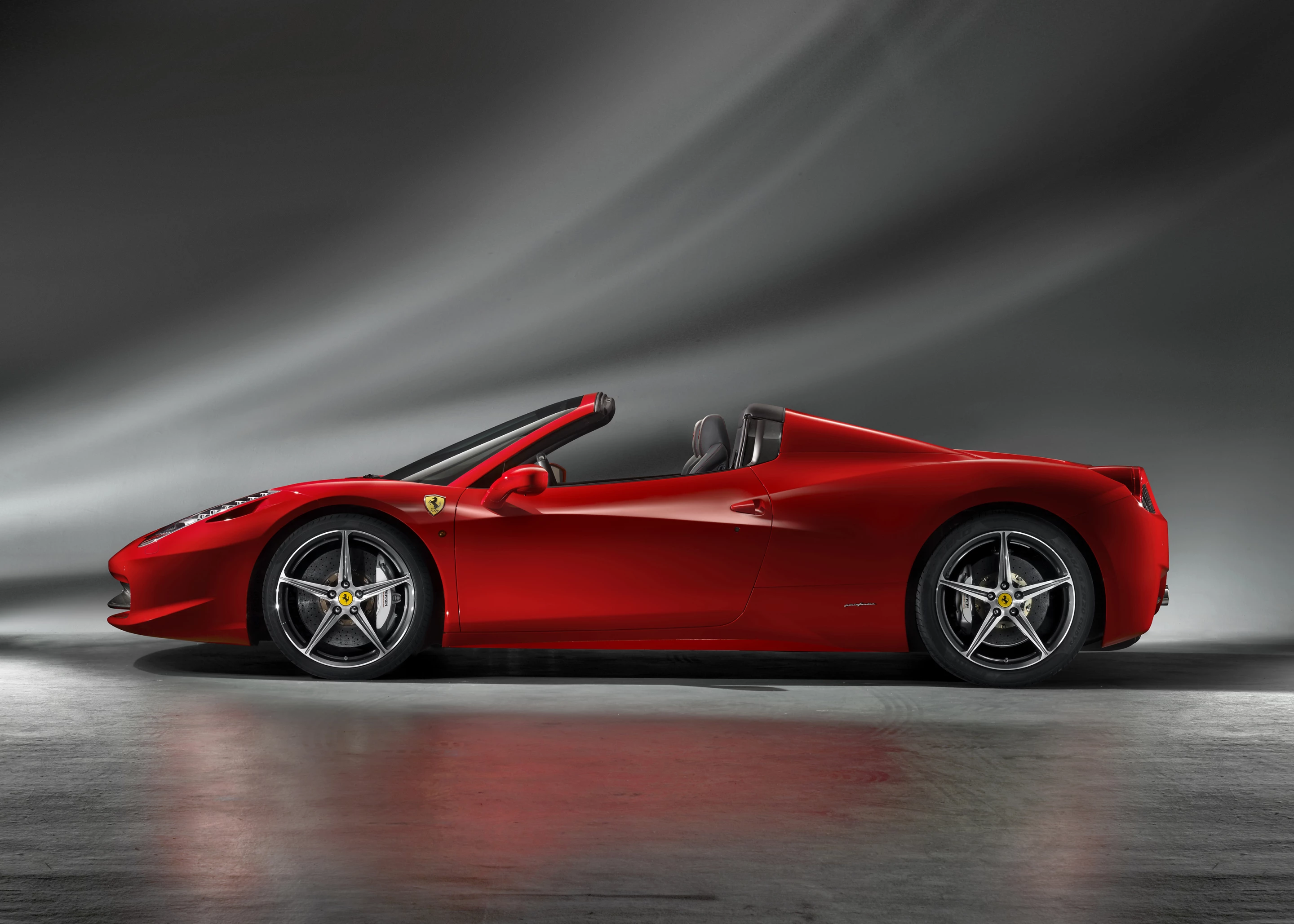 Ferrari's new 458 Spider