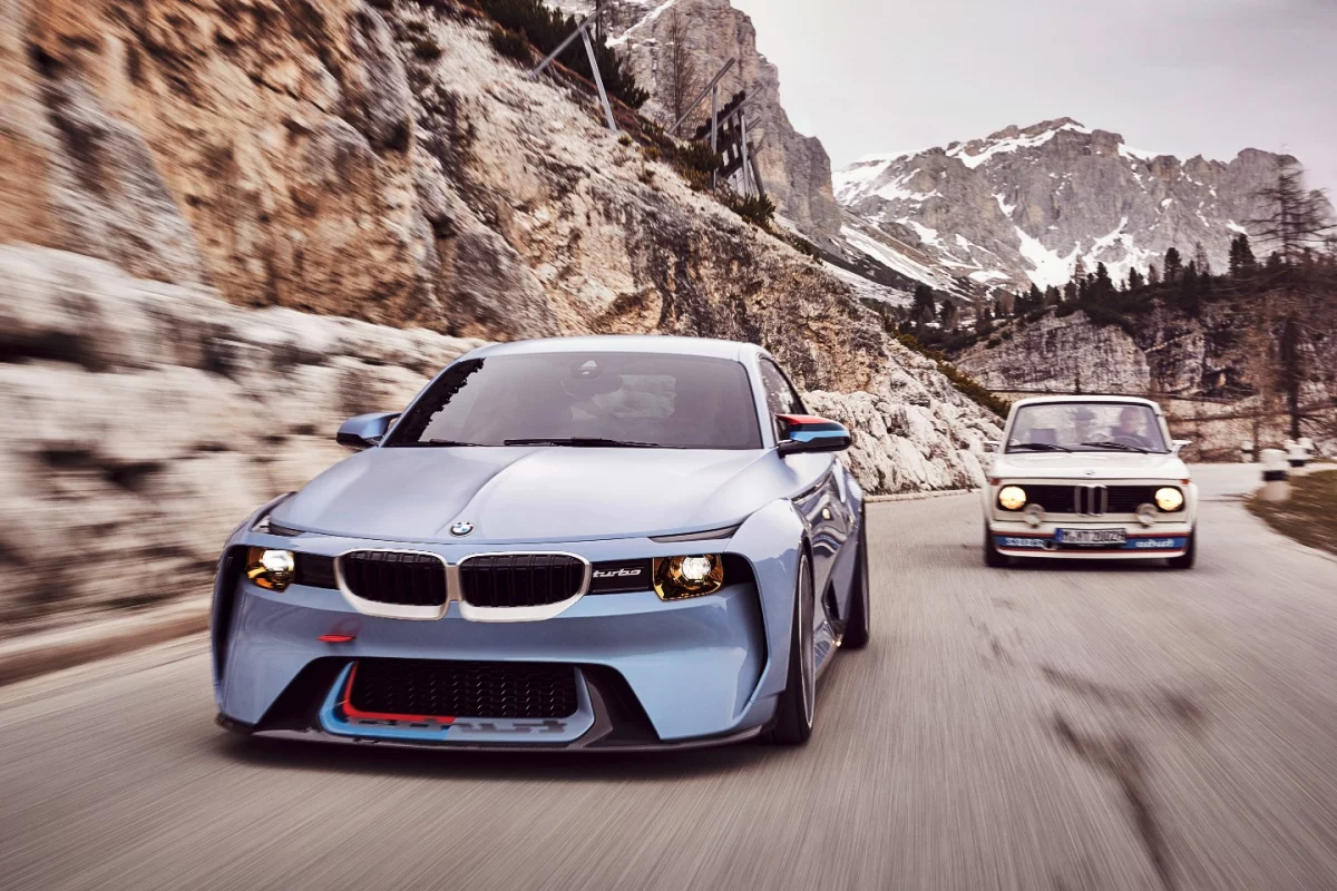 The BMW 2002 Hommage with the car that inspired its creation