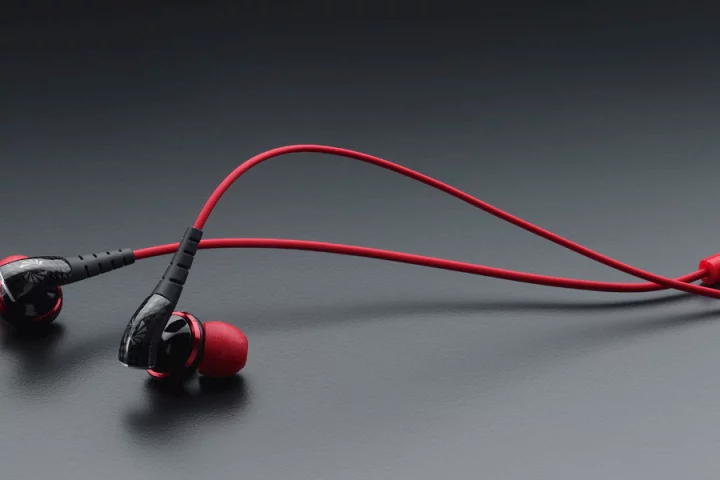 Gizmag reviews Phiaton's MODERNA MS 200 in-ear earphones