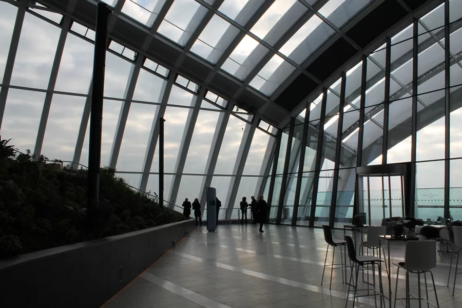 A view of the atrium at the Sky Garden (Photo: Stu Robarts/Gizmag)
