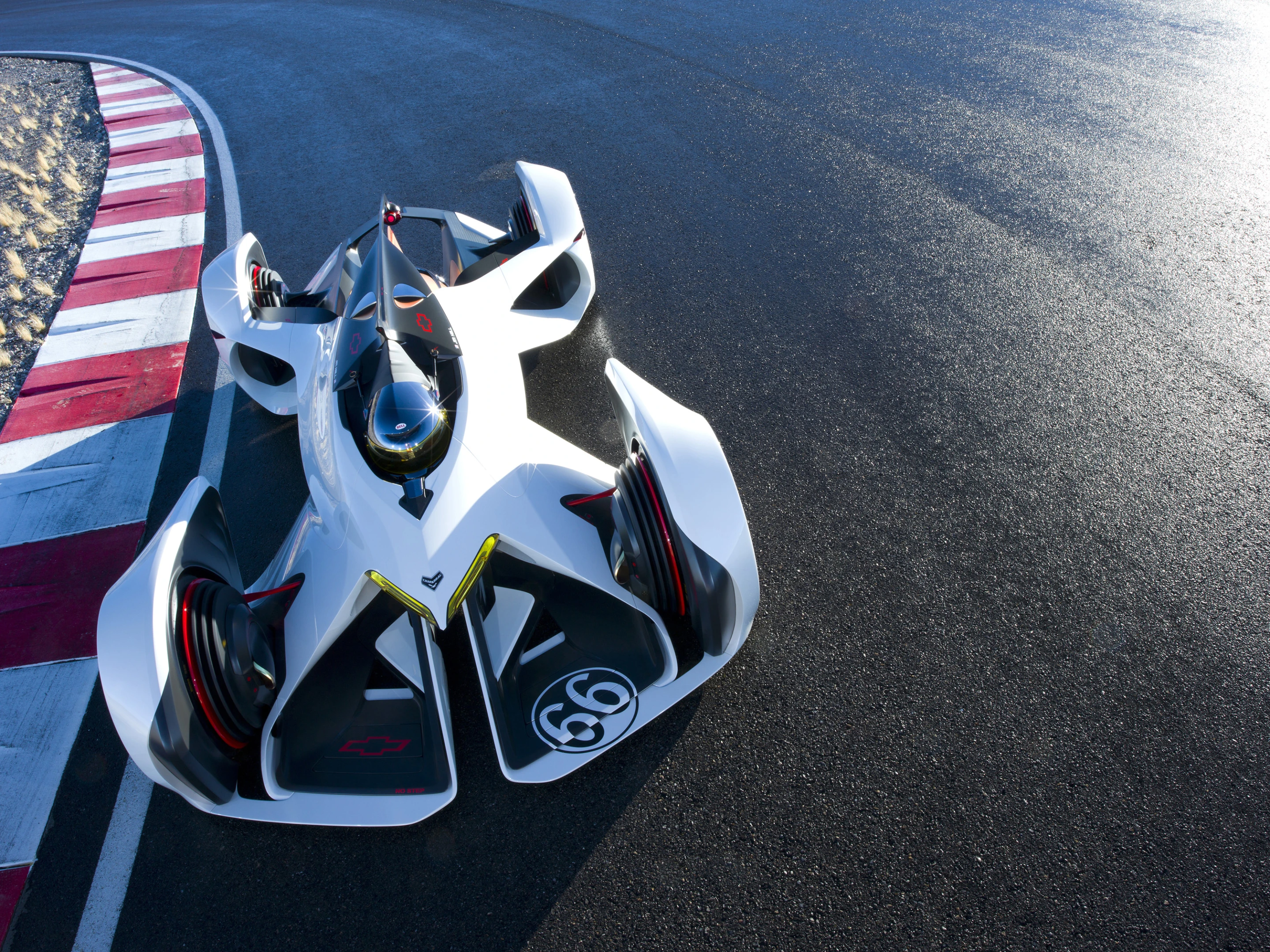 The driver control some active aerodynamic elements (Photo: General Motors)