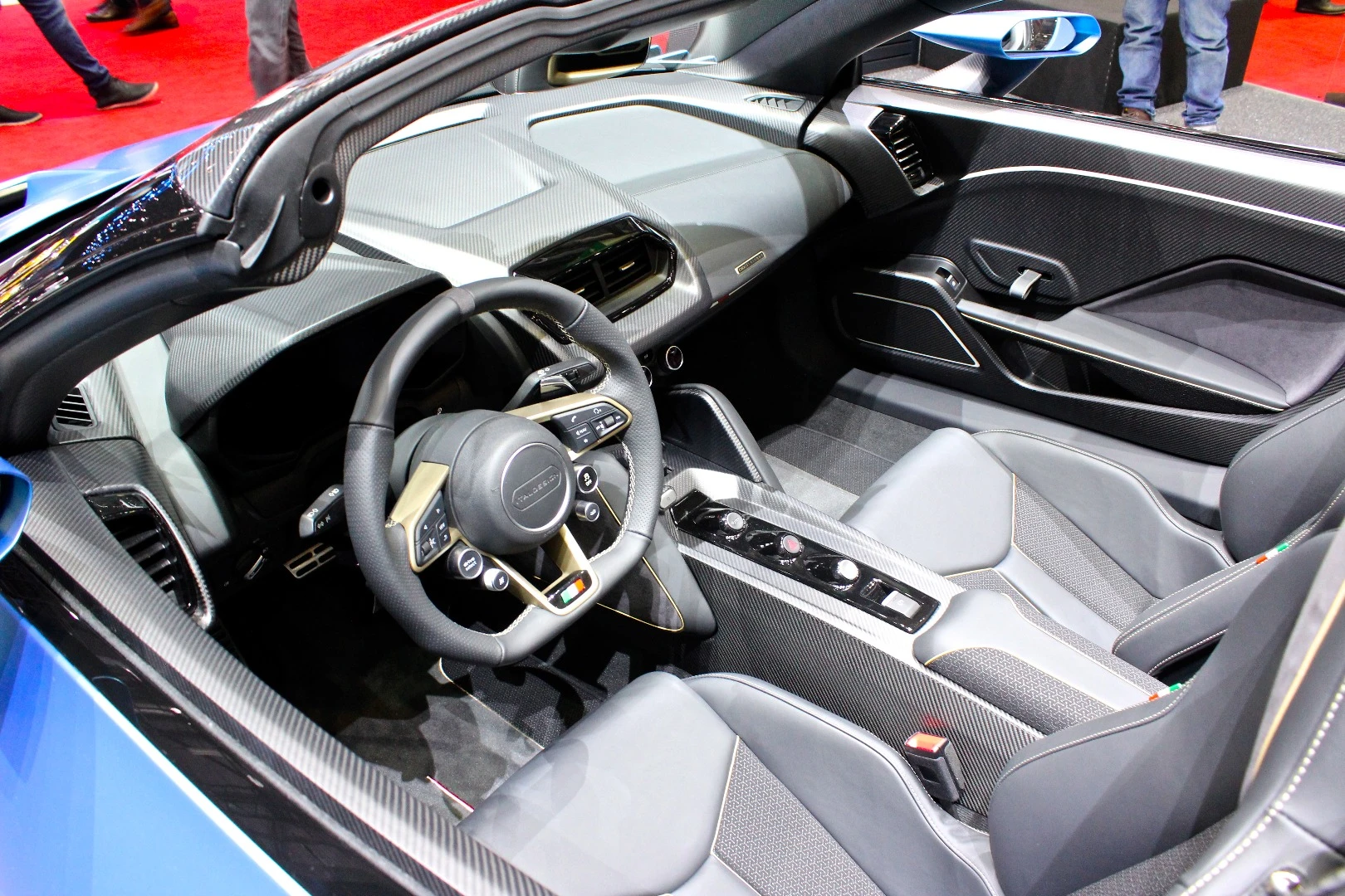 Italdesign Zerouno Duerta: targa-style removable roof