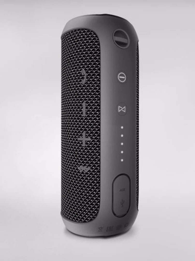 The Flip3's watertight controls