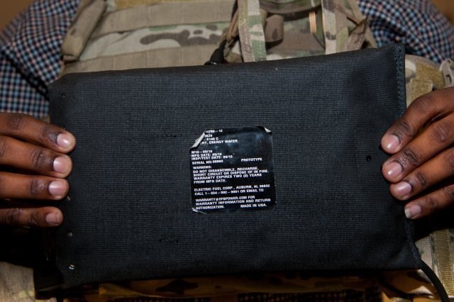 The US Army’s Conformal Wearable Battery (Photo: US Army/Tom Faulkner)