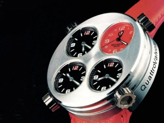 Driving bling: the unique luxury of the Meccaniche Veloci metallic watch