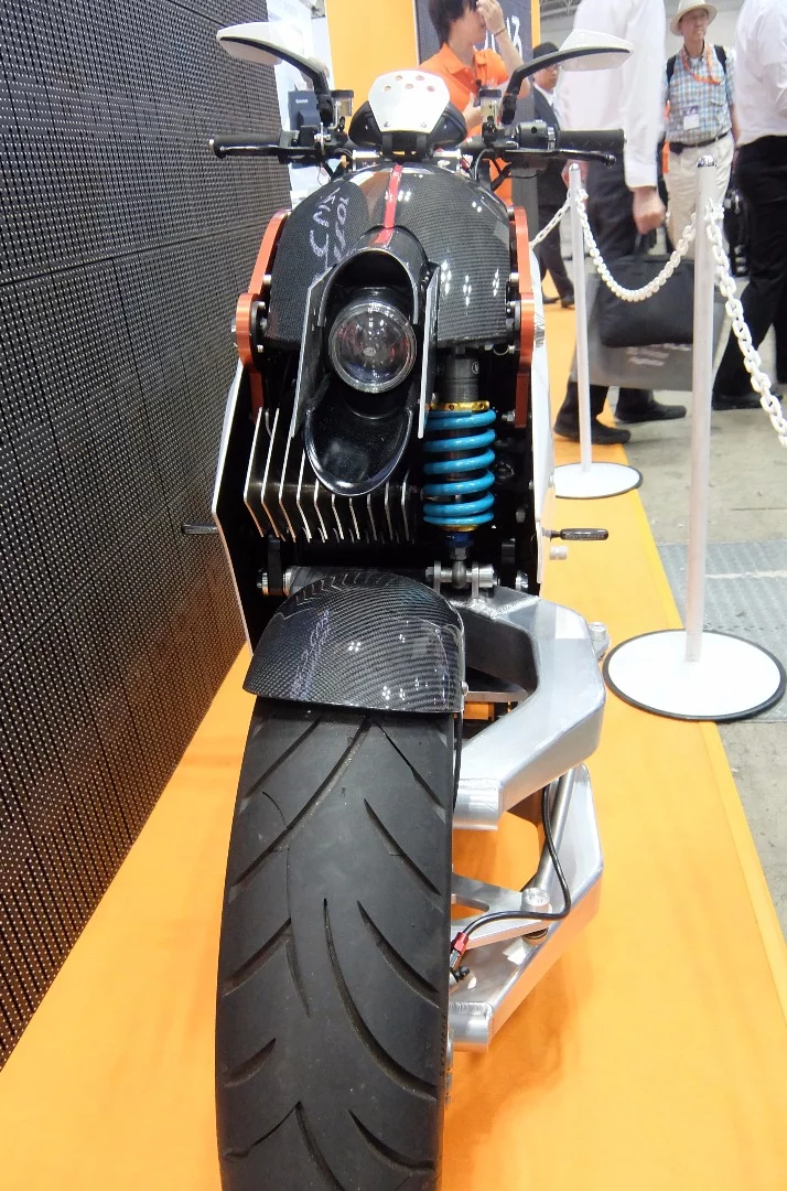 A closer view sports the front spring