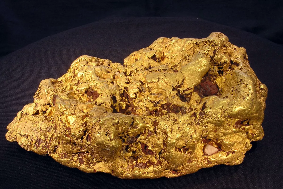 X-rays can be used to detect pieces of gold somewhat smaller than this monster