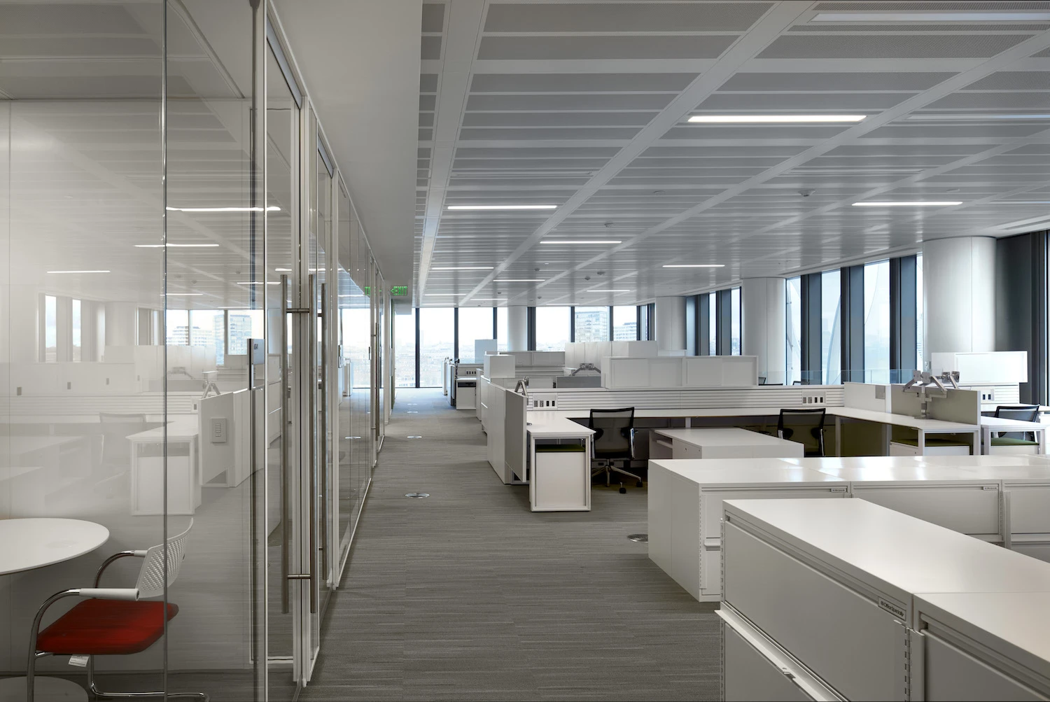The US Embassy In London's office spaces are flexible