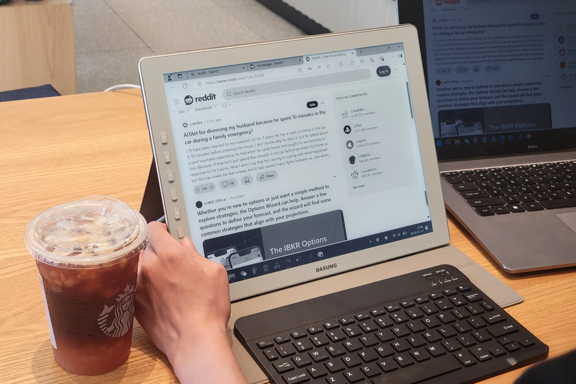 First 60 hz E Ink monitor offers boost for mobile productivity