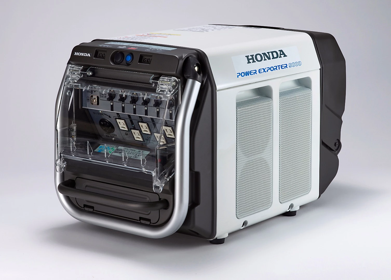 The technology for the Lib-AID E500 was first seen in the Power Exporter 9000, a device conceived to bridge the gap between the home and the power generation potential of the Honda Clarity FCV.