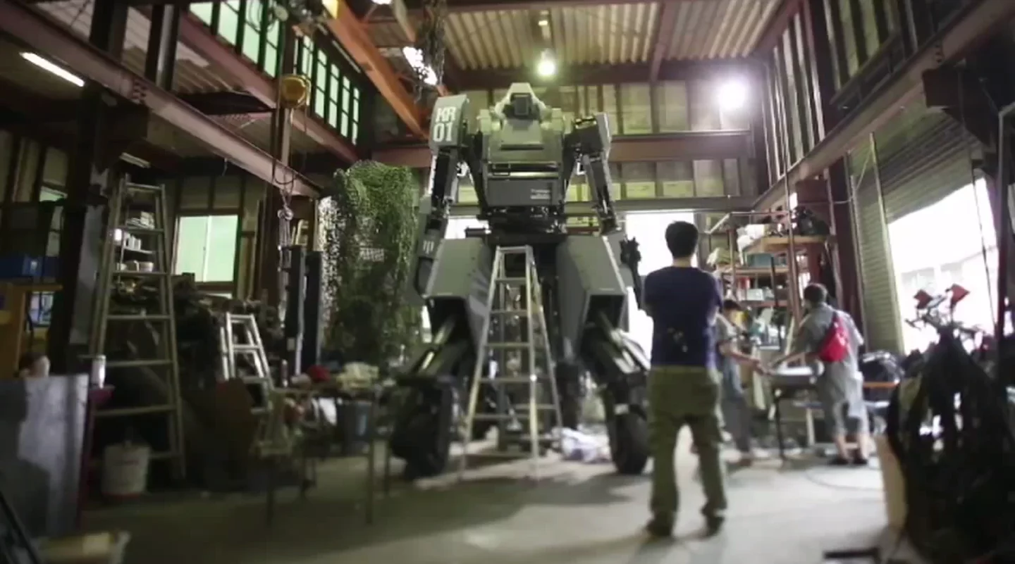 Kuratas in the high-slung position