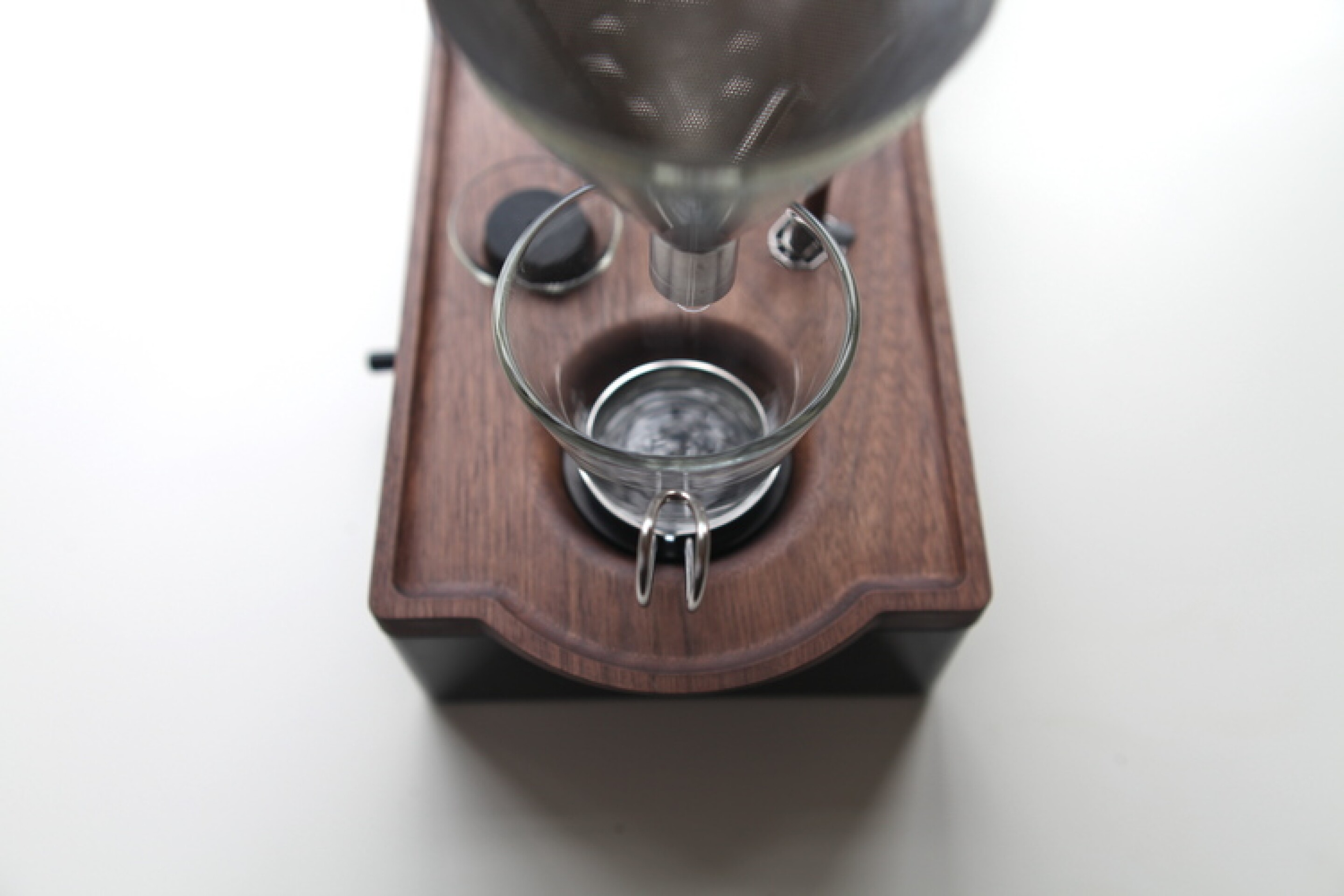 Coffeebrewing alarm clock starts your day with a fresh mug