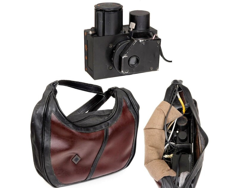 This Russian handbag spy camera used standard 35 mm film, had an electric drive and (oddly) manual focusing – estimate €1,300 - €1,700