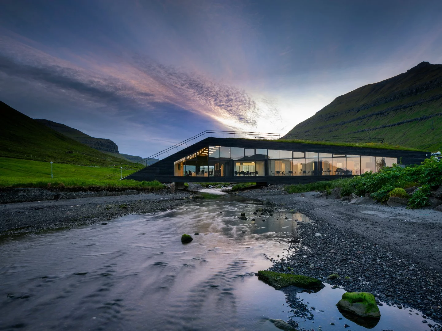 The Eysturkommuna Town Hall also serves as a grass-covered pedestrian bridge