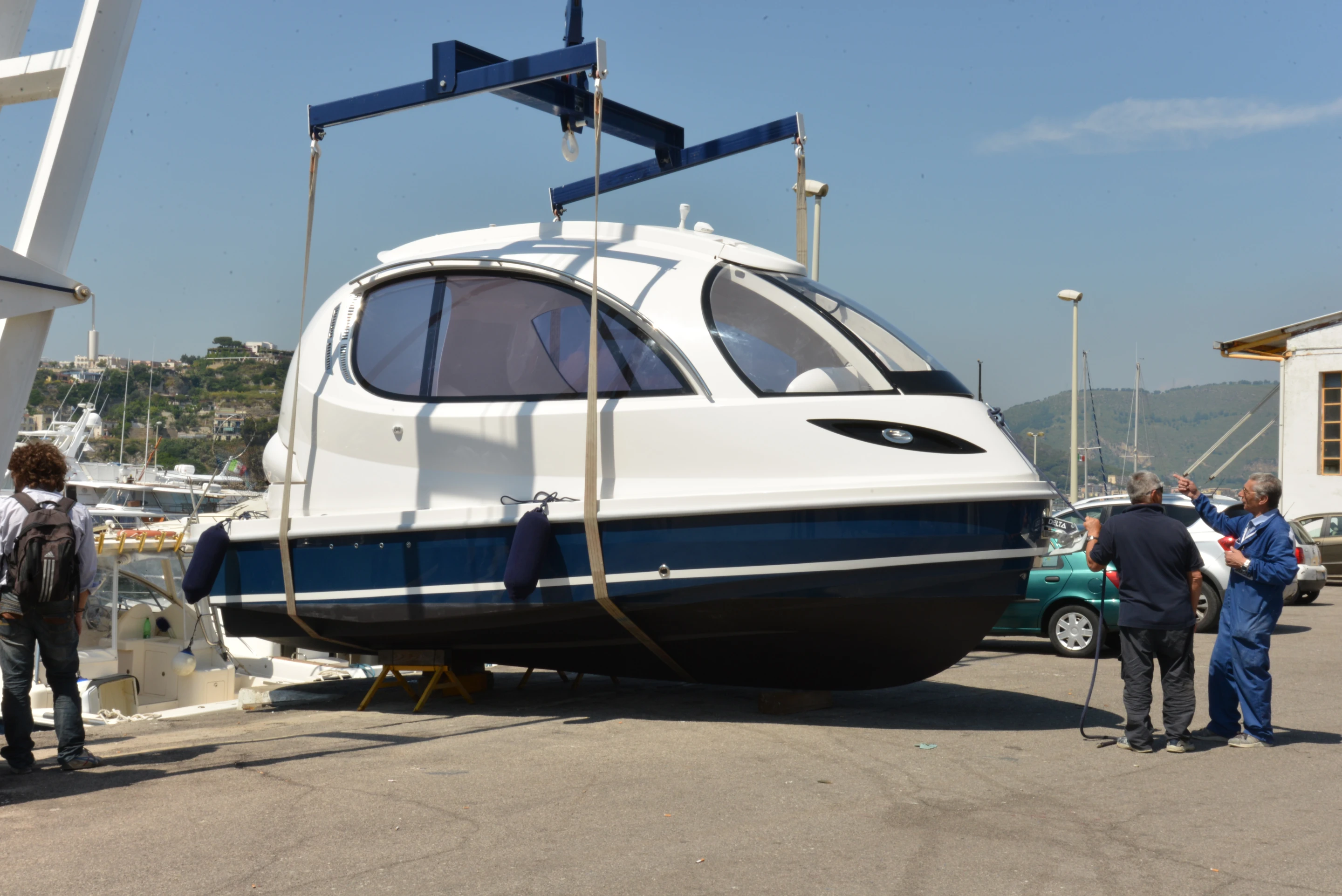 Jet Capsule out of the water