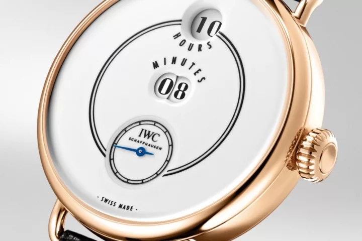The Pallweber is a tribute to the first commercial digital watch of 1884