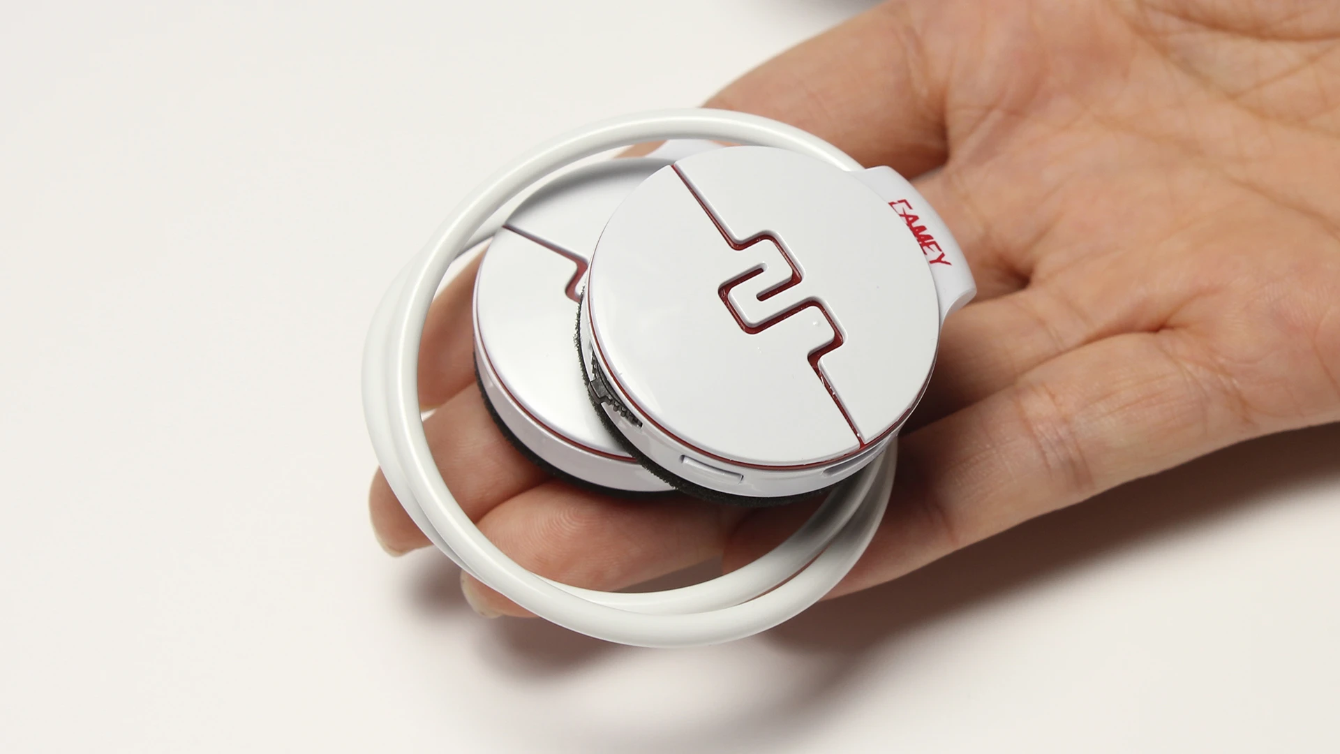 The headset offers local audio playback and fitness tracking for just $16
