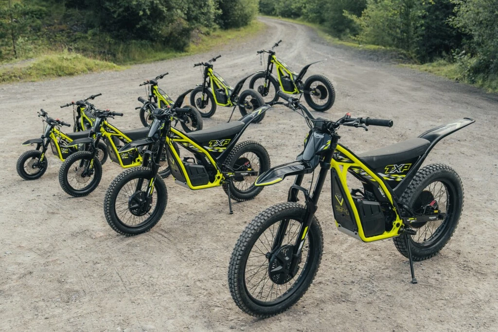 All of these bikes sport a two-in-one modular design that enables riders to "switch between seated and standing configurations in seconds"