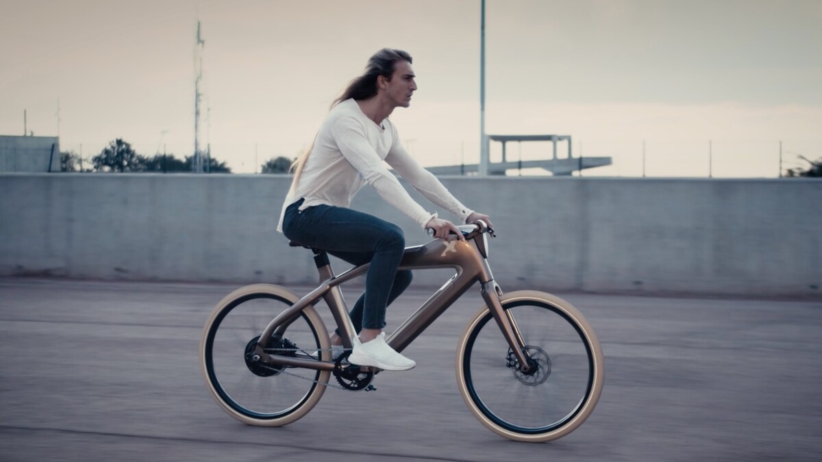 The Rayvolt X One is one gadget-packed example of 2019's best e-bikes