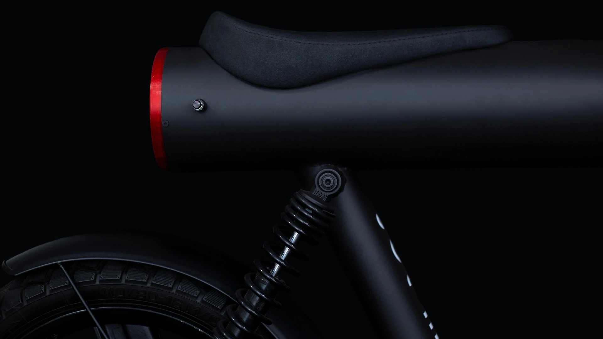 Sol Motors Pocket Rocket: twin-shock rear end