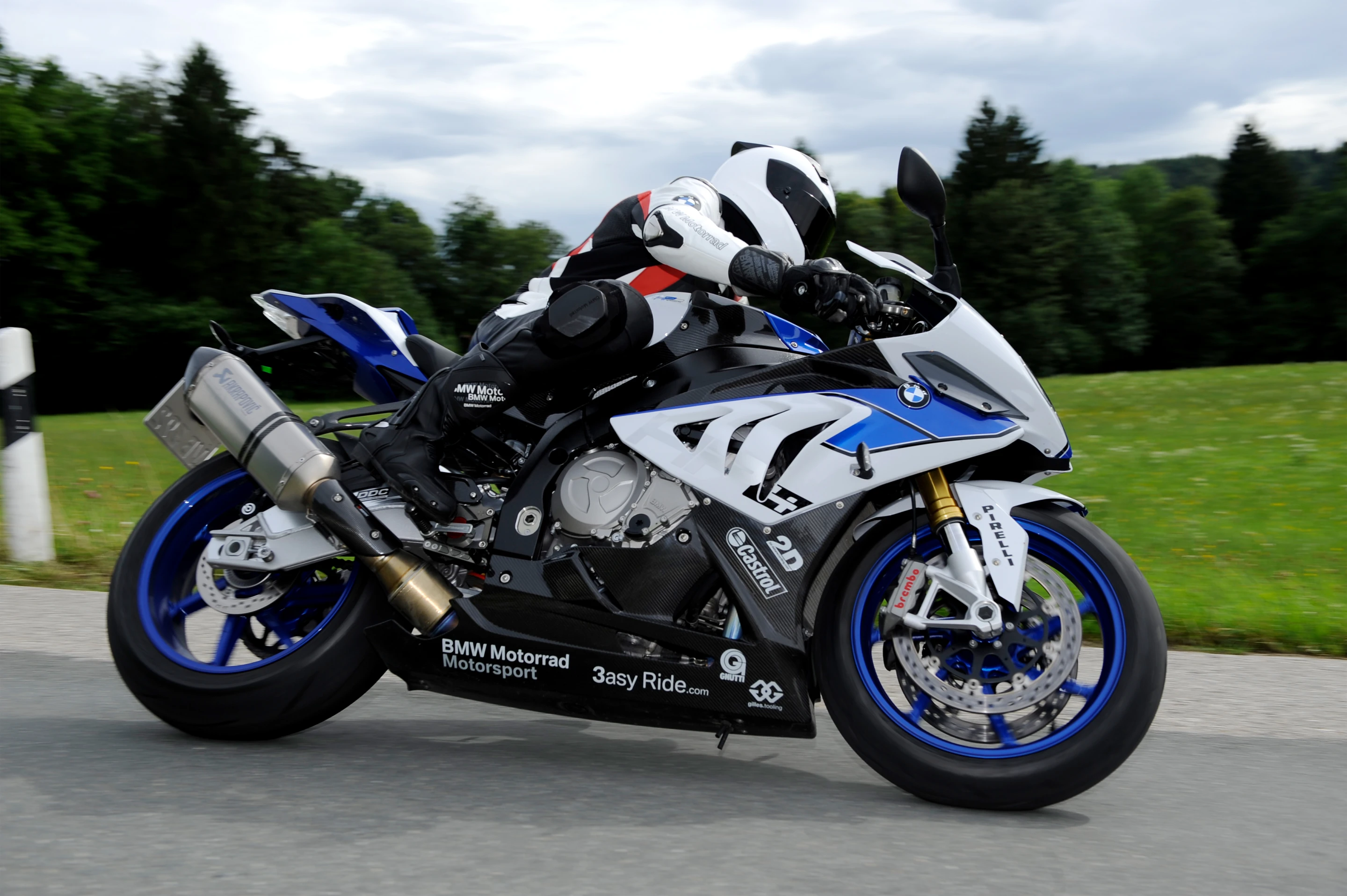 BMW's ABS Pro pulls in data from the front and rear wheel speed sensors, brake pressure sensors, and the roll, yaw and transverse acceleration sensors from the bike's traction control system