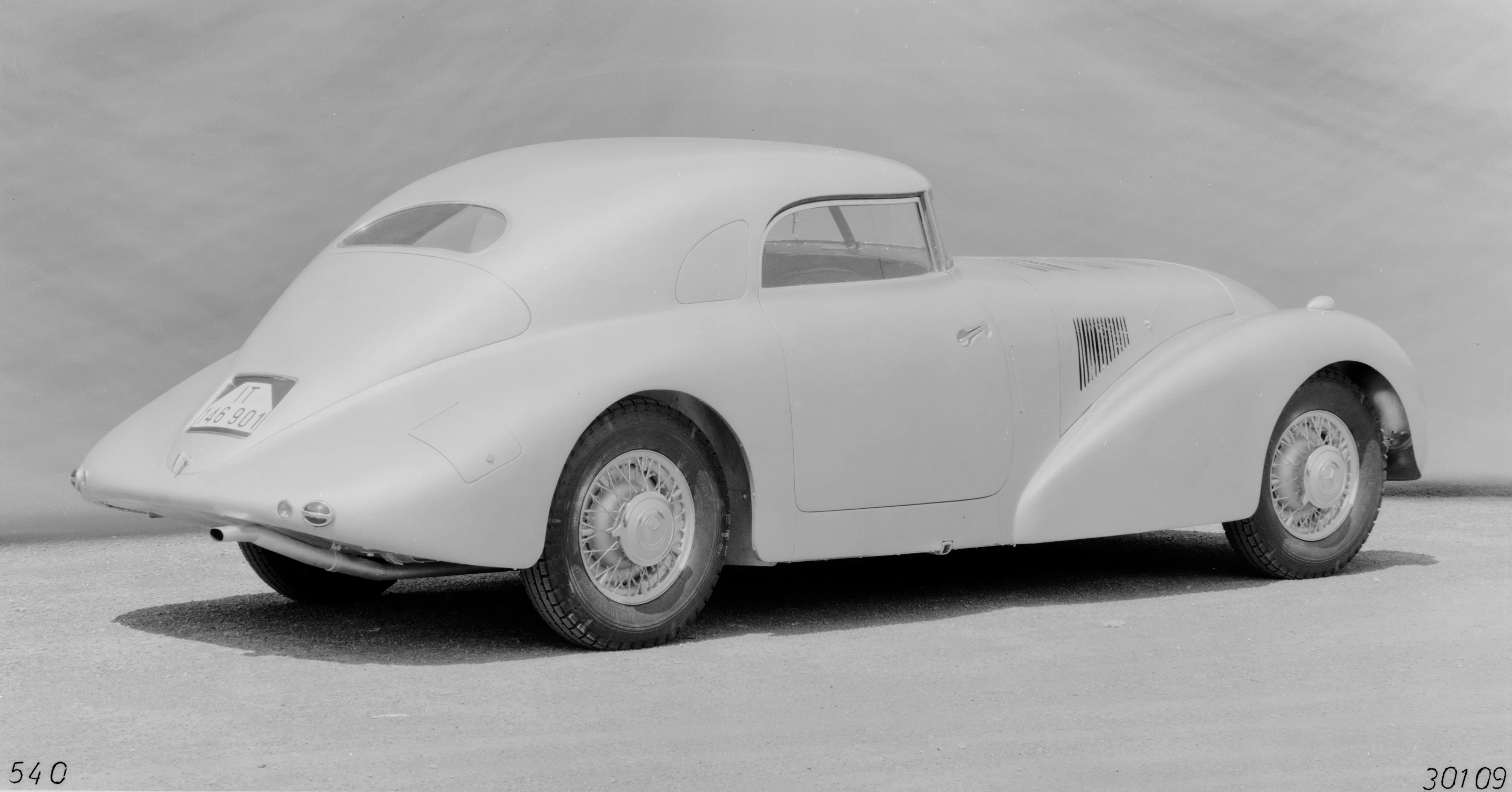 Rear oblique view of the 540 K Streamliner