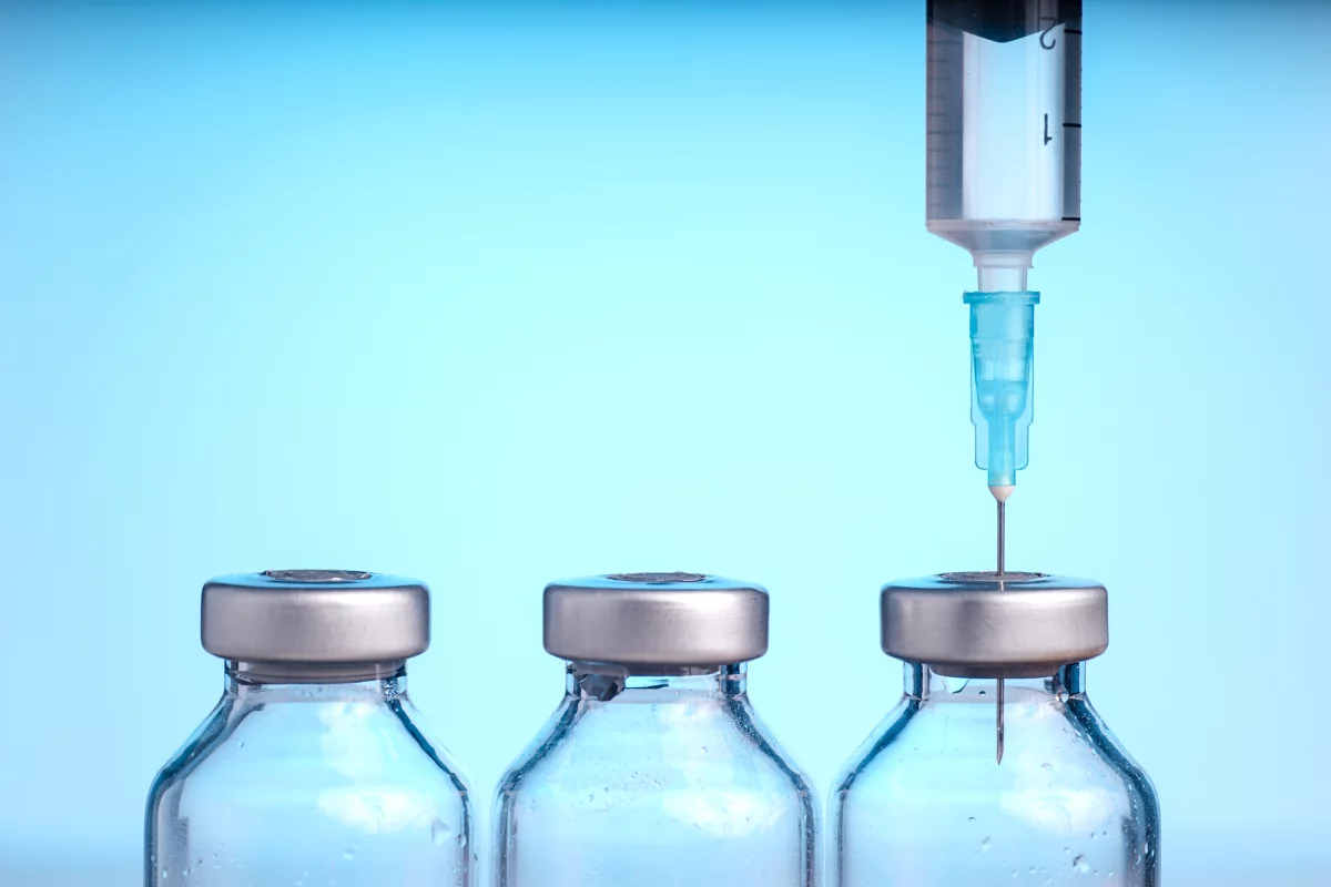 Caltech scientists have developed a new hybrid vaccine that combines features from mRNA and protein-based vaccines for better antibody responses