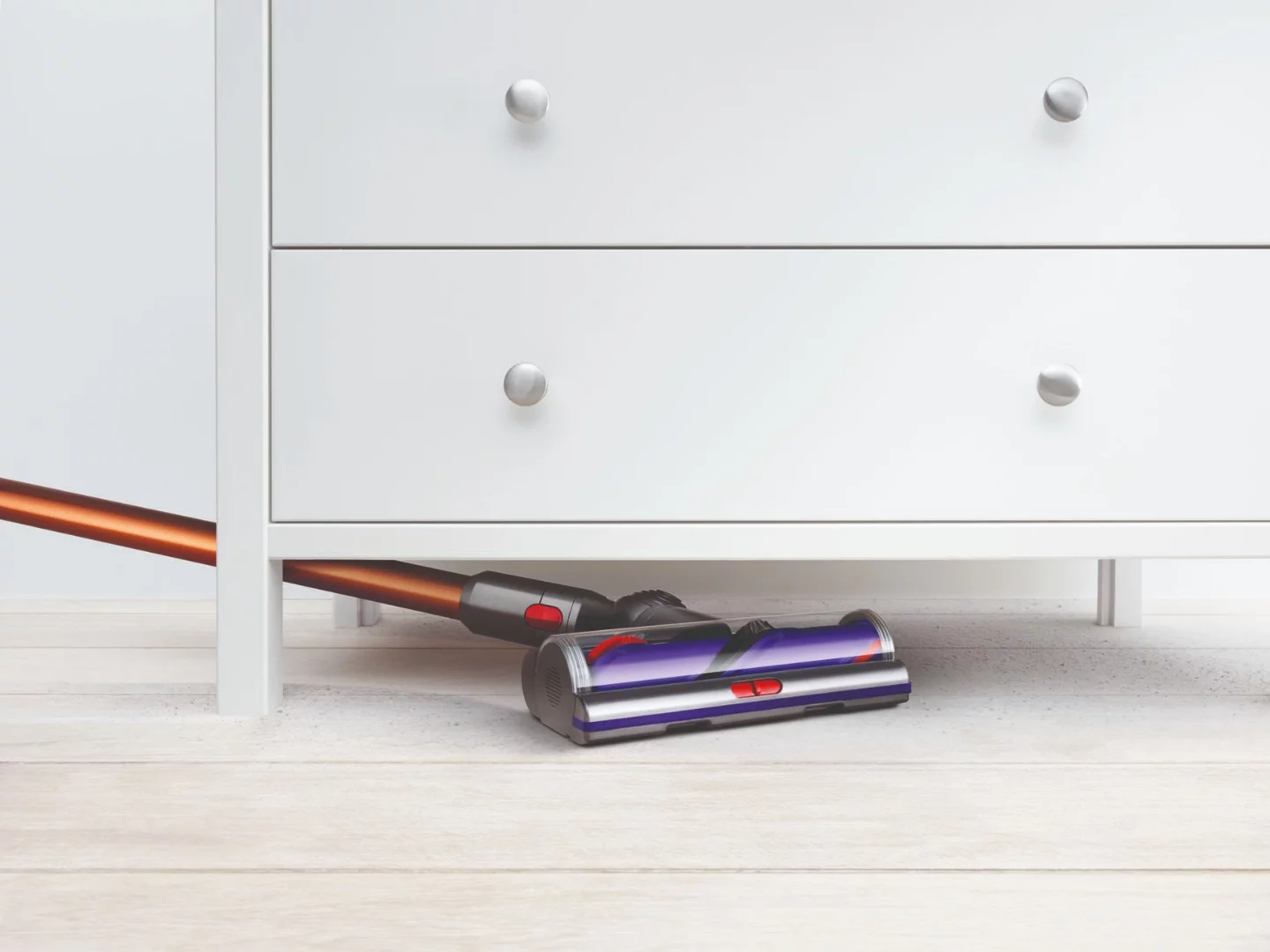 The V10 copes well in tight spaces