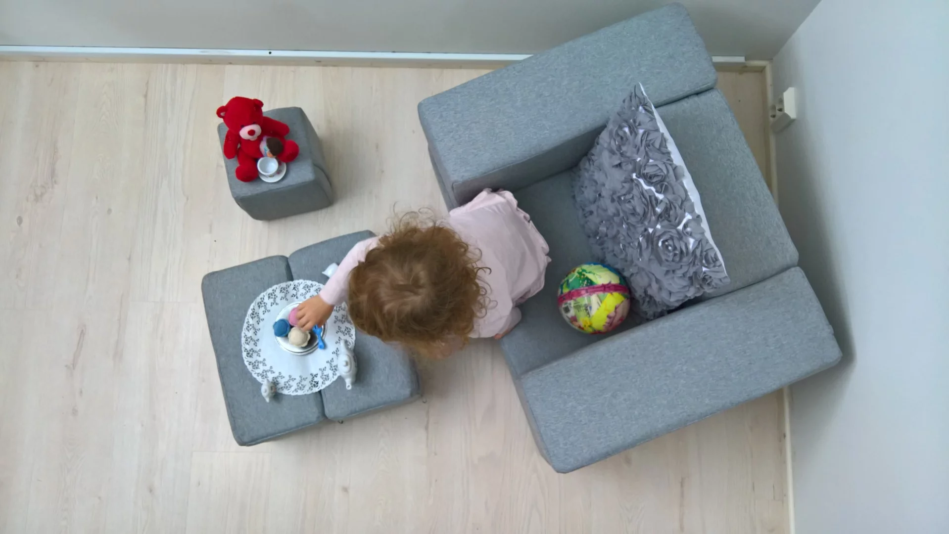 Originally inspired by children's building blocks, the BiT series can be used to build pretty much any shape you or your kids can imagine