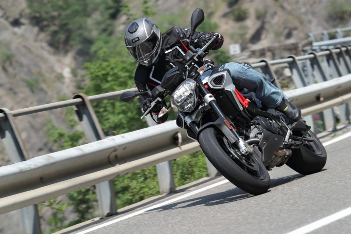 The new Aprilia Shiver has a bigger engine and improved overall handling