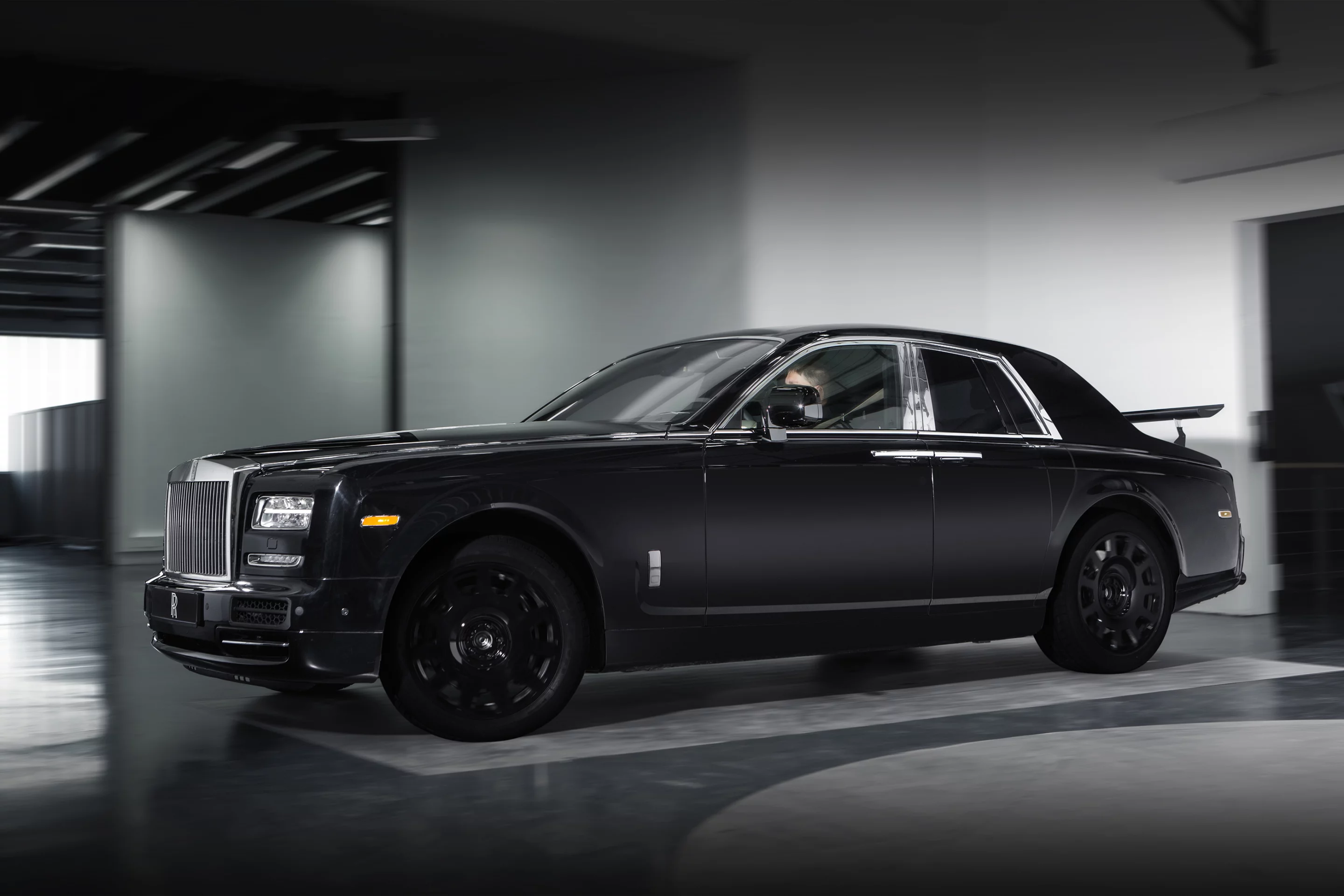 Rolls-Royce plans to test the mule's suspension both at test facilities and on public roads