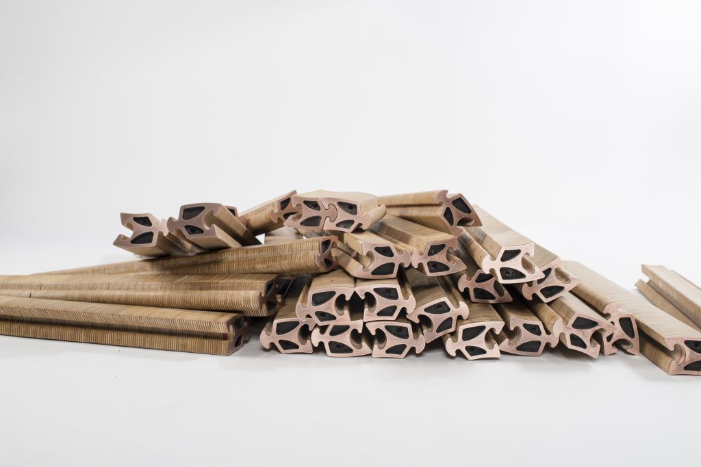 Spyndi locks together individual wooden elements to form furniture