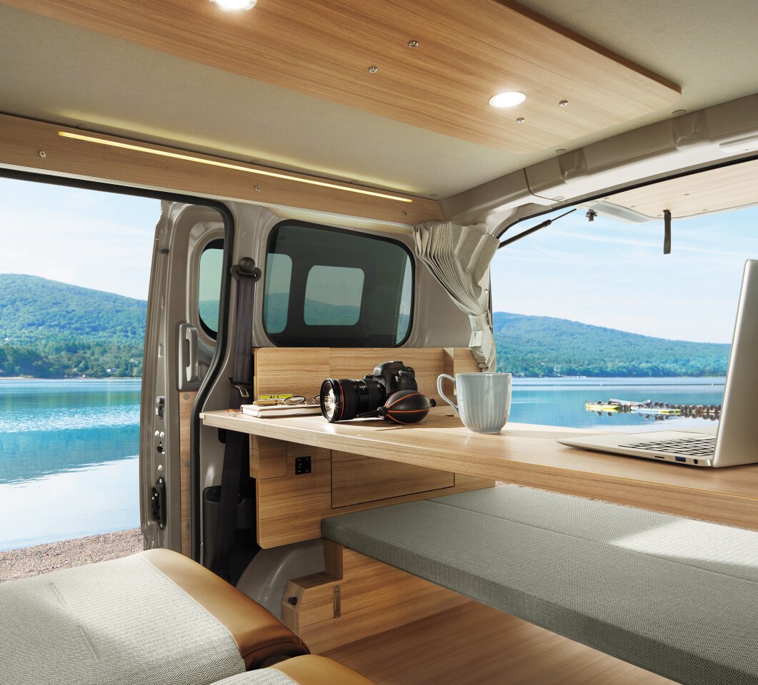 With its multipurpose adaptable lounge concept, the NV200 Vanette MyRoom continues along Nissan's recent path of work-from-anywhere designs