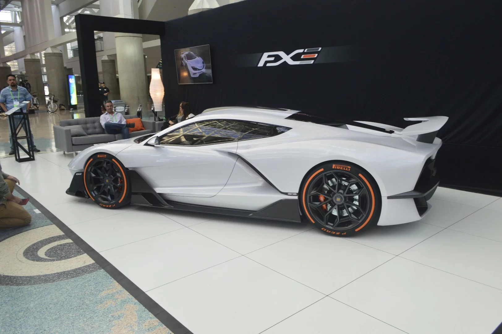 Aria's new FXE hypercar that made its debut at the 2017 LA Auto Show