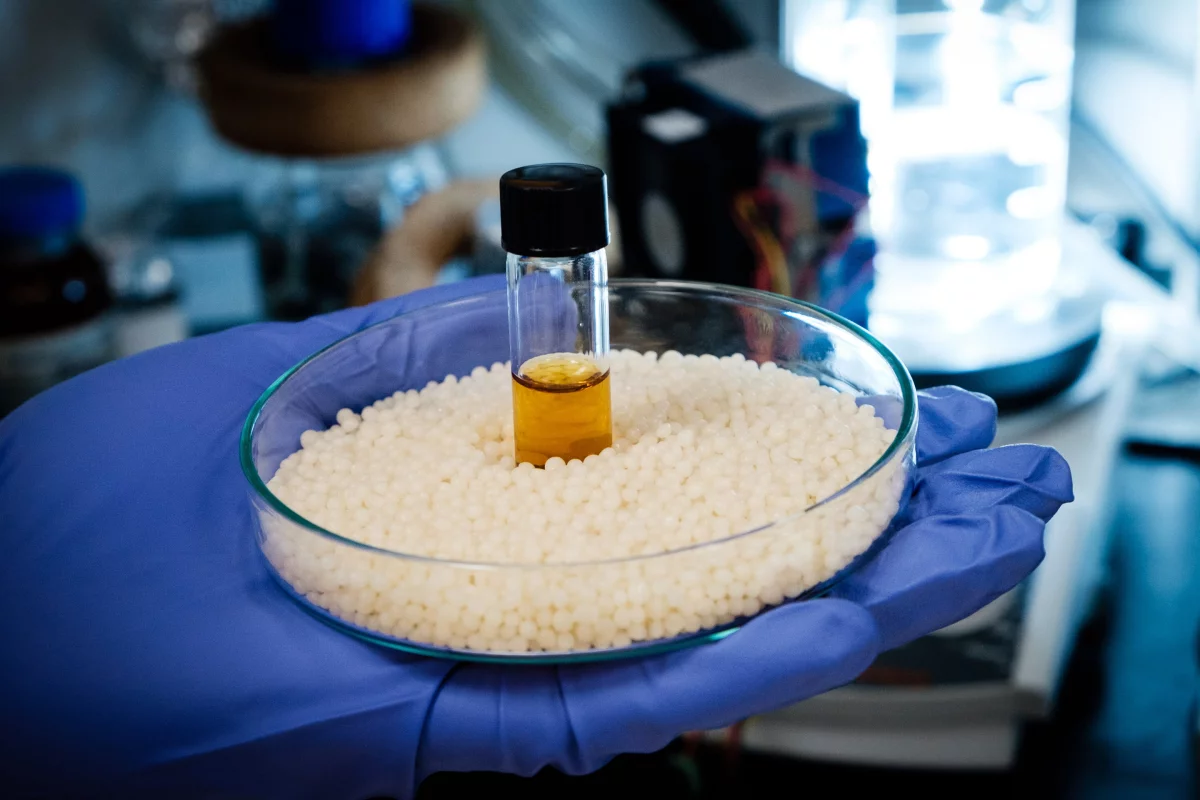 Could plastic waste one day provide a key ingredient for zero-emission transport?