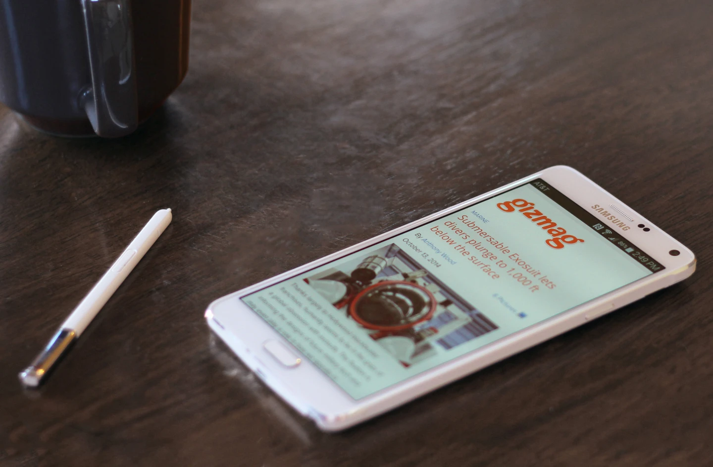 Samsung Galaxy Note 4 (Photo: Will Shanklin/Gizmag.com)