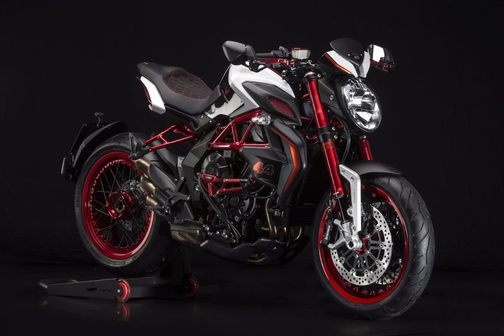 The Dragster RR LH44 was the special model that MV Agusta built with Lewis Hamilton in 2016