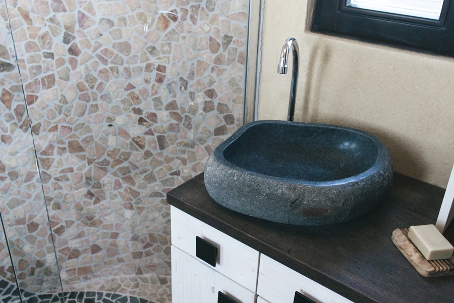 Greywater run-off from the sink and shower is pumped up to the green roof and is purified naturally over the course of about 24 hours